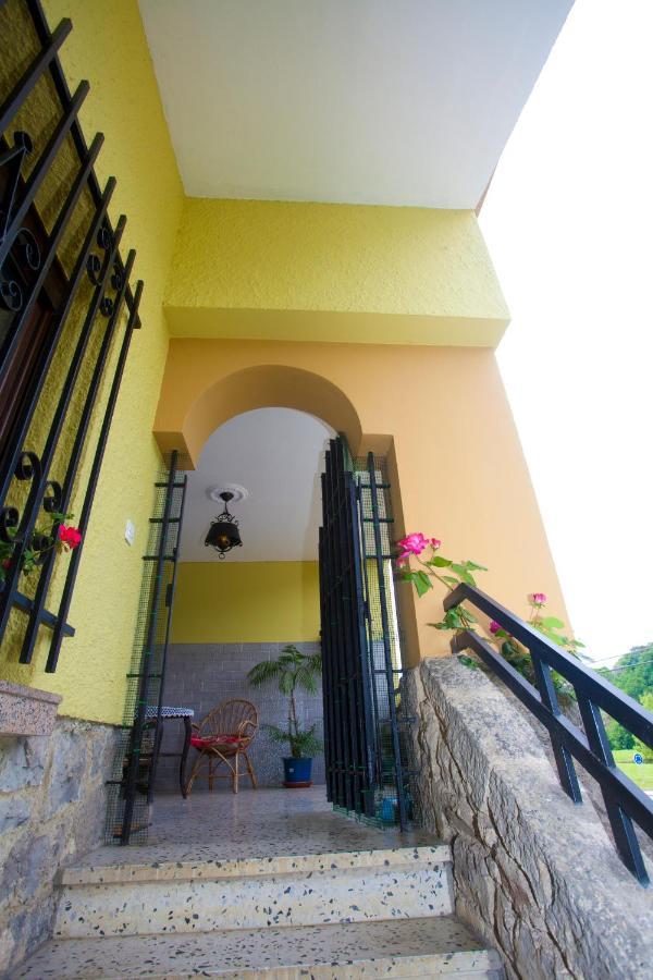 Villa Teresa Onís Dış mekan fotoğraf